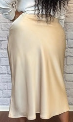 Champagne Dreams Midi • Curve