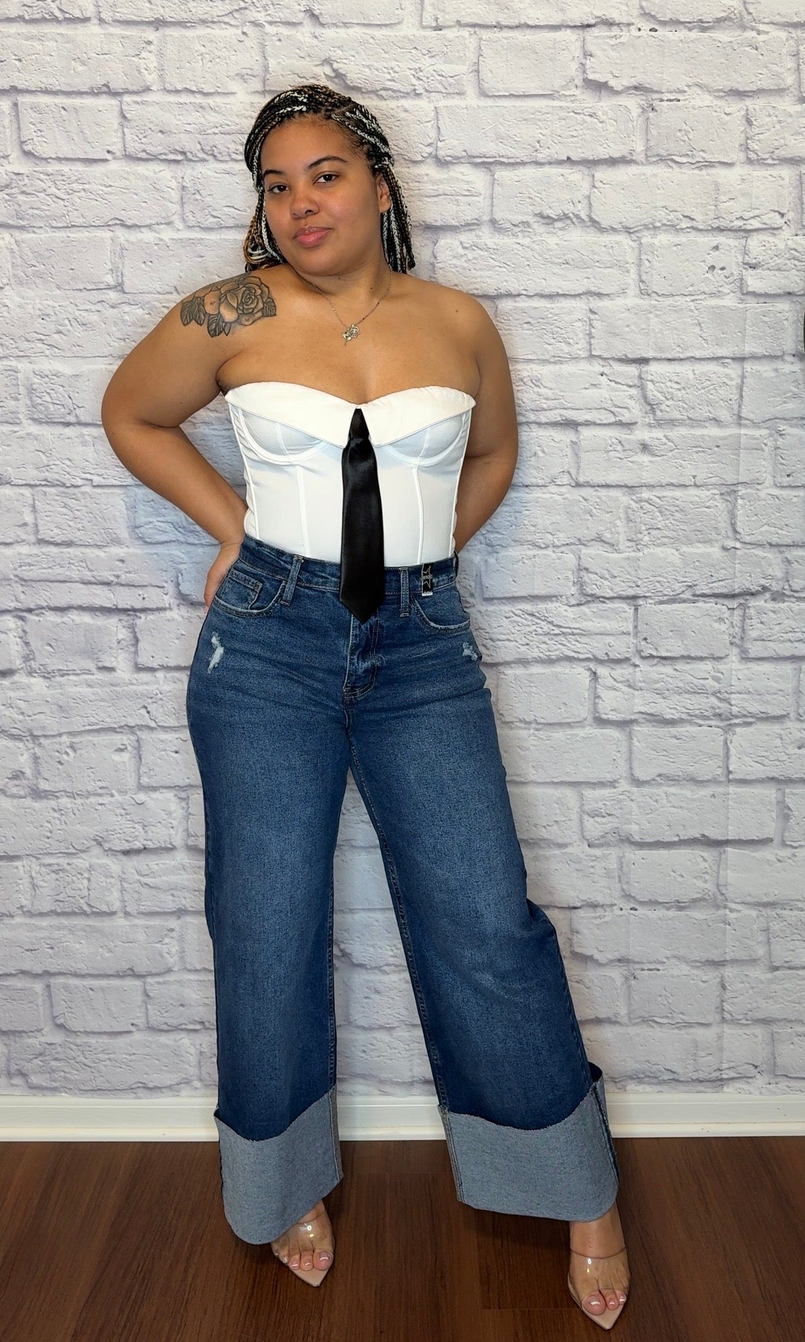 Folded Agenda Jeans