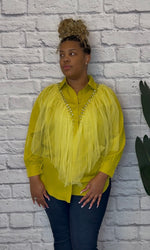 Feminine Frame Blouse • Curve