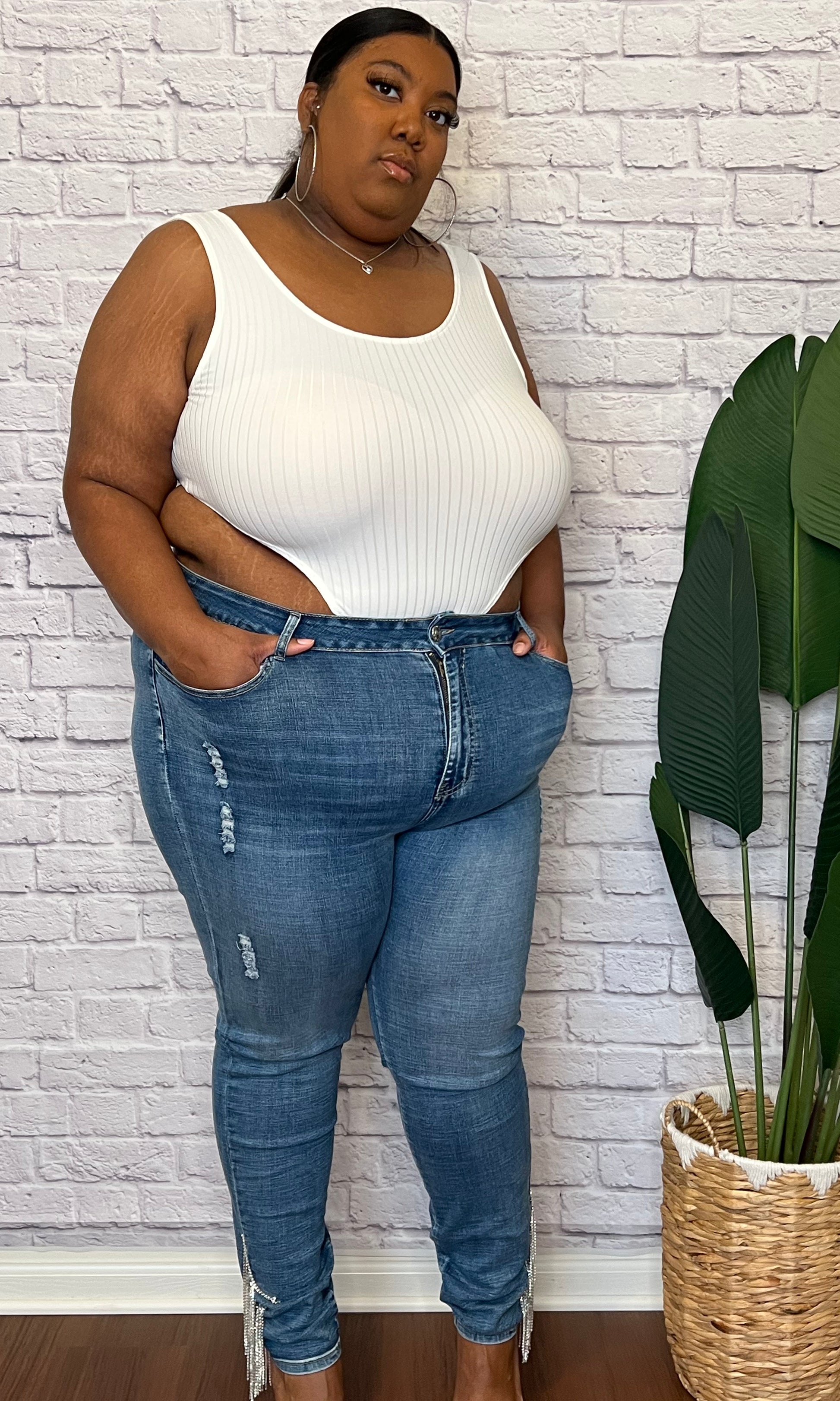 Renaissance Denim • Curve | Plus Size Jeans | Kaí Noire Renaissance Denim • Curve | Plus Size Jeans | Kaí Noire